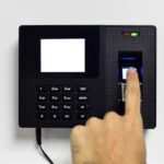 Cum alegem partenerul potrivit pentru instalarea sistemelor de control acces
