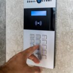 Gestionarea accesului în parcări – soluții moderne