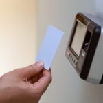 Cum se realizează pontajul electronic corect și legal